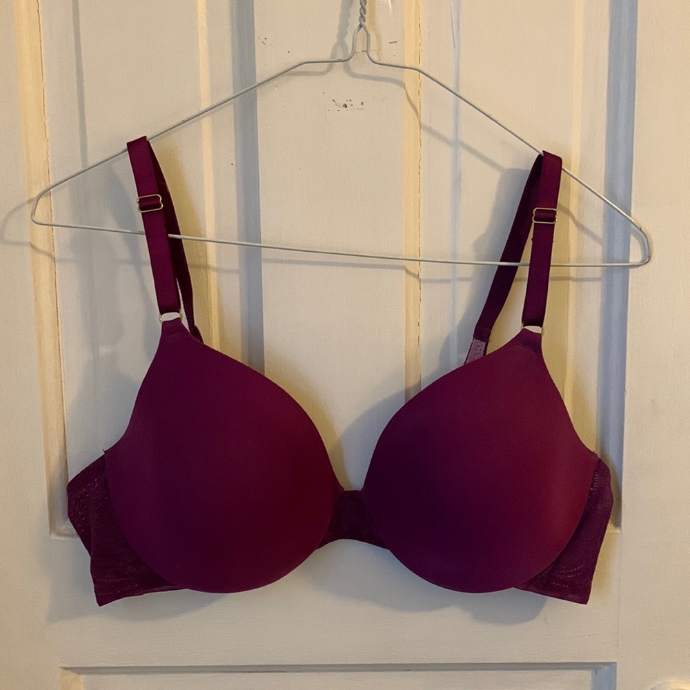 Maidenform - purple lace detail bra 36C